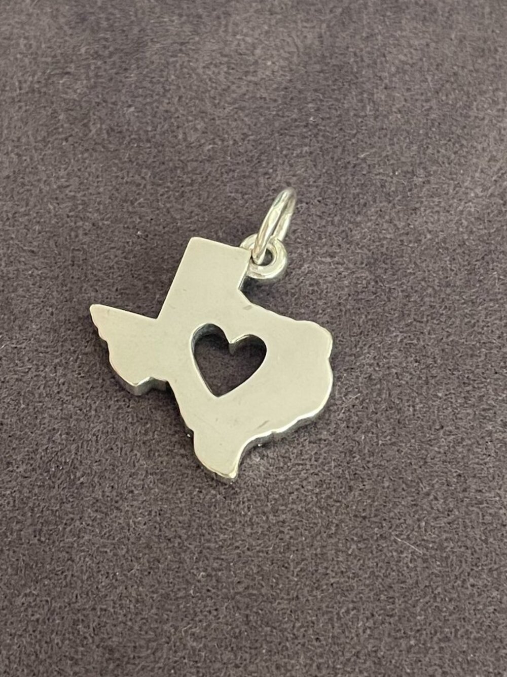 James Avery Tames Avery Deep in the Heart of Texas Charm